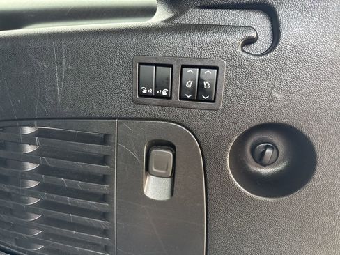 Used 2020 GMC Yukon XL SLT image 58