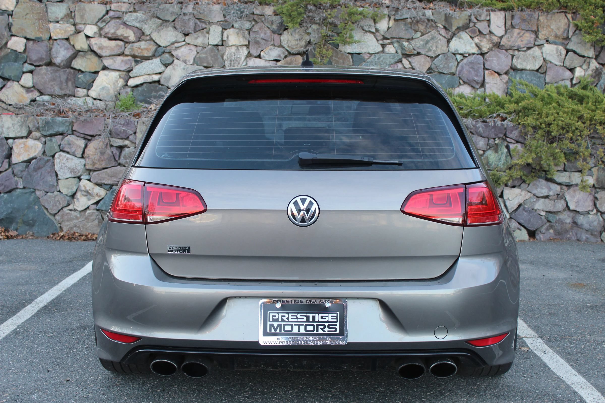Used 2016 Volkswagen Golf 4-Door AWD/4WD image 8