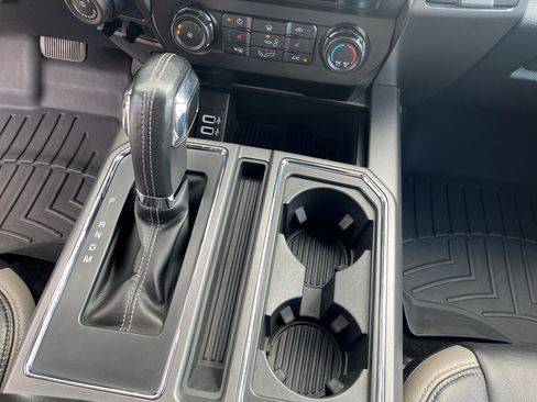 Used 2018 Ford F150 XLT w/ Equipment Group 302A Luxury AWD/4WD image 28