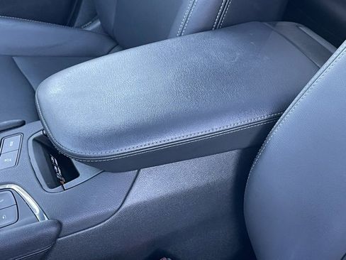 Certified 2024 Cadillac XT5 Premium Luxury w/ Technology Package image 36