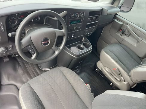 Used 2023 GMC Savana 2500 w/ Driver Convenience Package RWD image 18