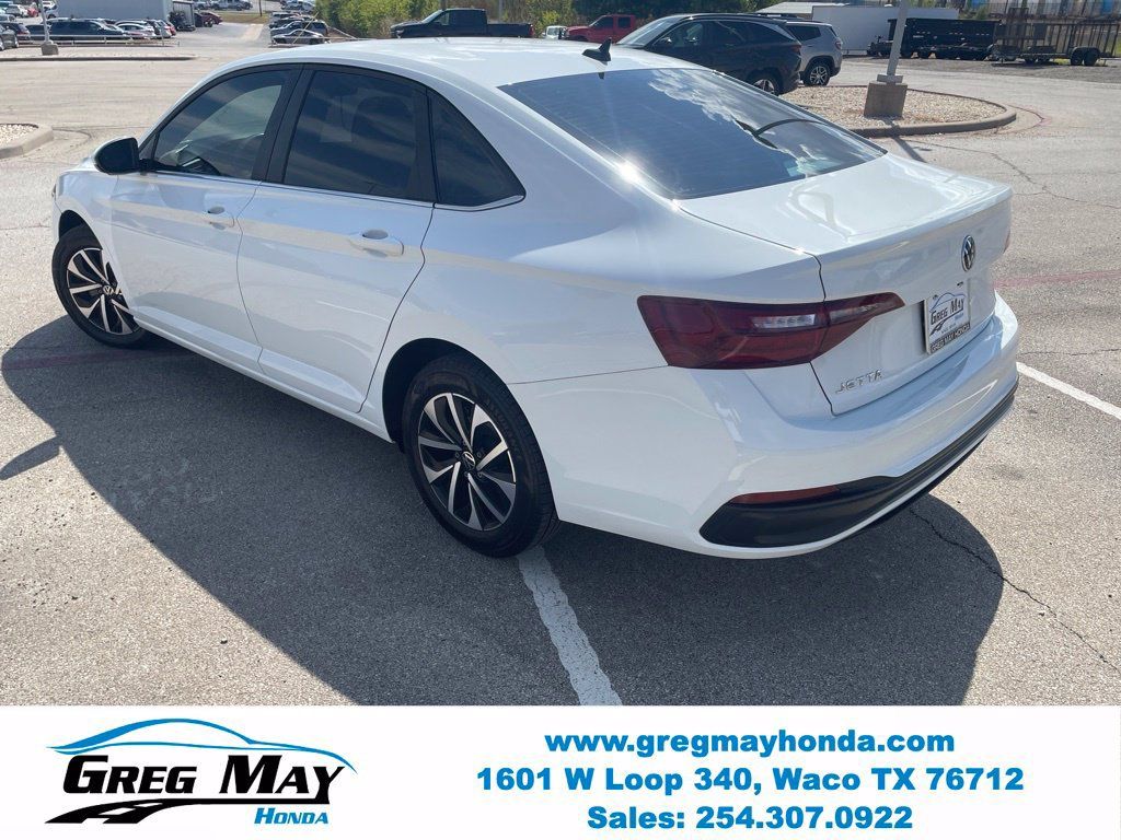 Used 2024 Volkswagen Jetta S FWD image 7