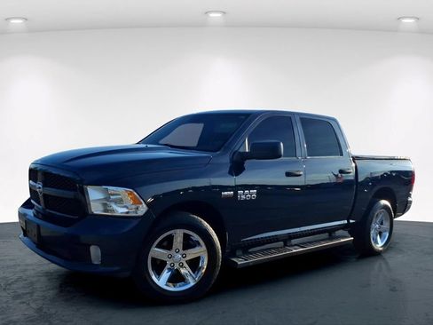 Used 2014 RAM 1500 Express AWD/4WD image 2