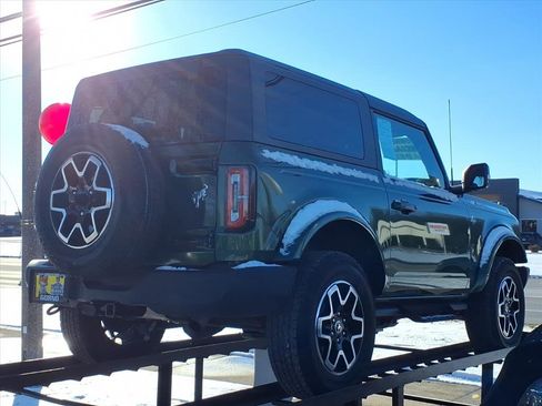 Used 2023 Ford Bronco Outer Banks image 2