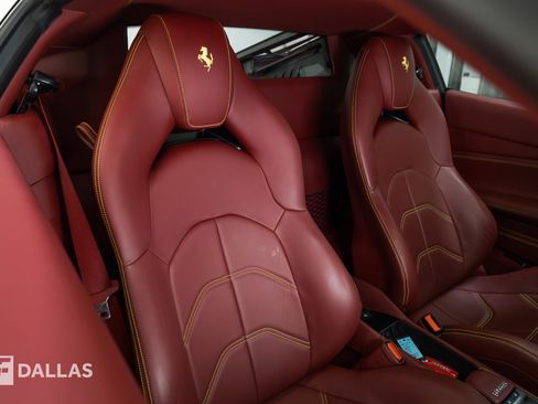 Used 2017 Ferrari 488 GTB RWD image 43