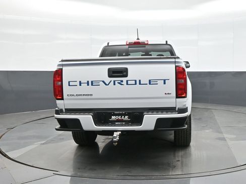 Used 2022 Chevrolet Colorado LT w/ LT Convenience Package image 6