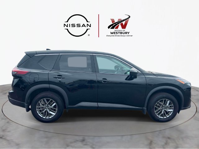 Used 2026 Nissan Rogue S AWD/4WD image 5