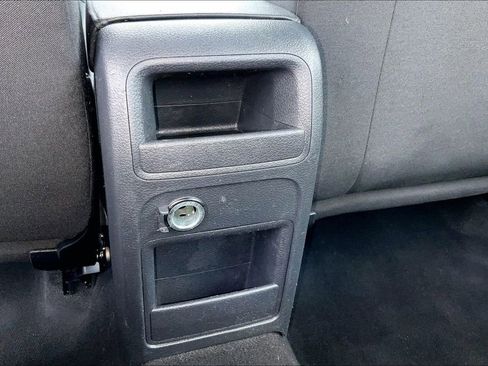 Used 2017 Volkswagen Jetta S image 32