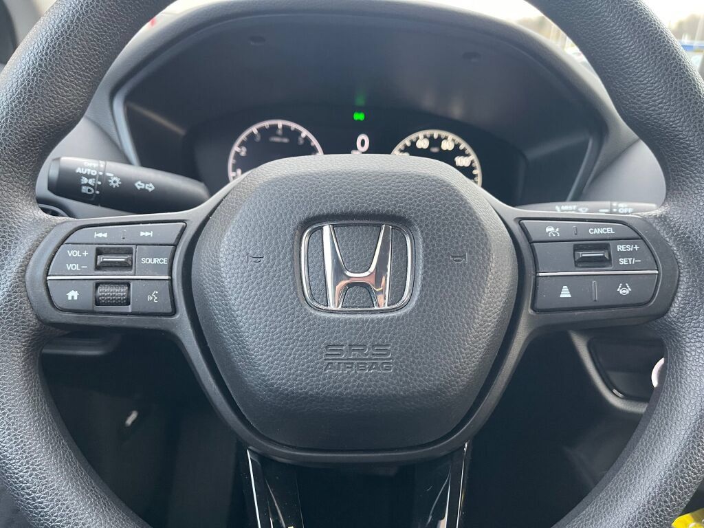 Used 2023 Honda HR-V LX image 14