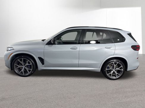 Used 2026 BMW X5 M60i image 30