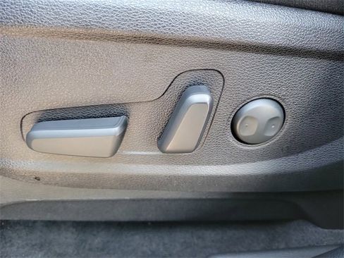 Used 2025 Kia Telluride S image 20