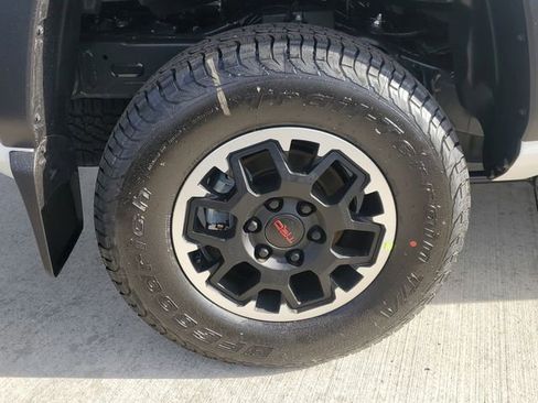 New 2026 Toyota Tacoma TRD Off-Road image 5