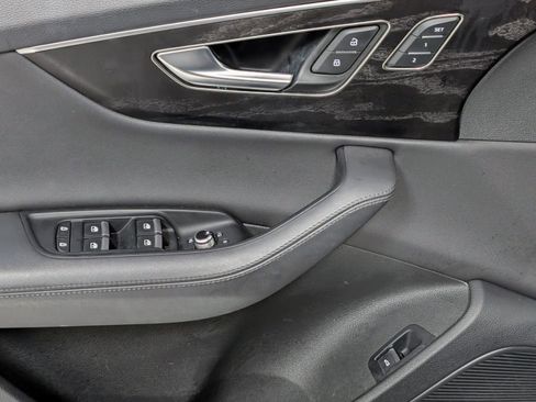 Used 2023 Audi Q7 2.0T Premium Plus w/ Premium Plus Package image 14