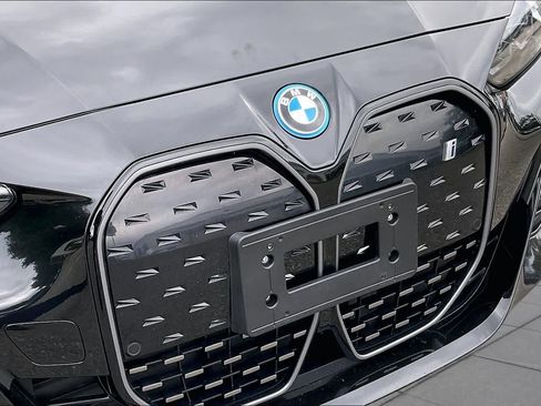 Used 2024 BMW i4 eDrive40 w/ M Sport Package RWD image 31