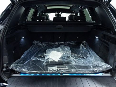 New 2026 BMW X5 xDrive50e image 13