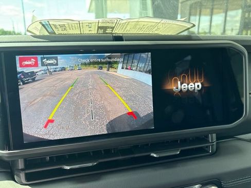 New 2026 Jeep Wrangler Unlimited Sahara w/ Technology Group AWD/4WD image 14