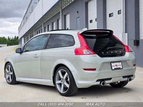 Used 2011 Volvo C30 T5 R-Design image 6