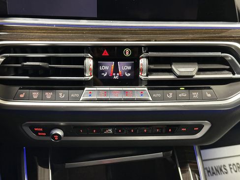Used 2020 BMW X5 xDrive40i w/ Premium Package AWD/4WD image 45