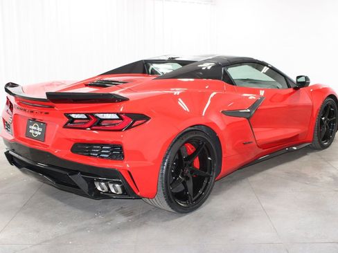 New 2026 Chevrolet Corvette E-Ray w/ Battery Protection Package AWD/4WD image 9