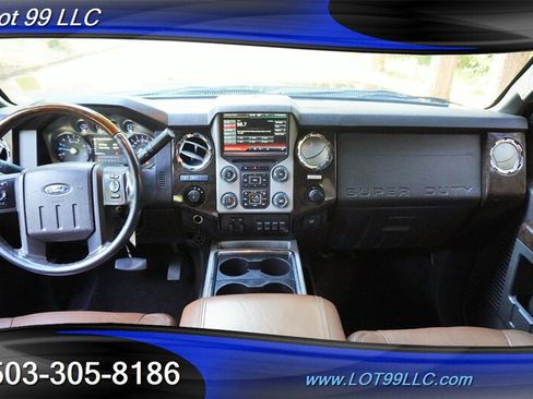 Used 2014 Ford F250 Platinum AWD/4WD image 2