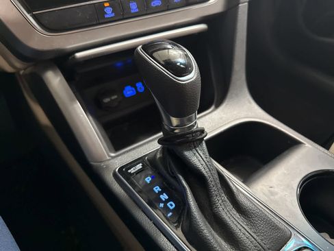 Used 2017 Hyundai Sonata SE w/ Cargo Package image 22