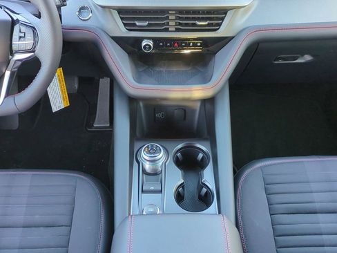 New 2026 Ford Explorer ST-Line w/ ST-Line Street Pack image 19