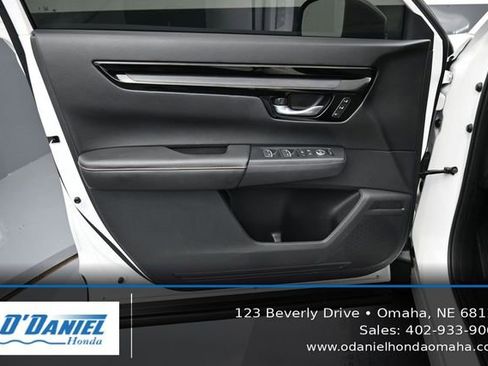 Used 2025 Honda CR-V Sport Touring image 23