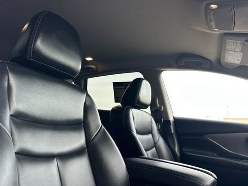 Used 2023 Nissan Murano SV image 19