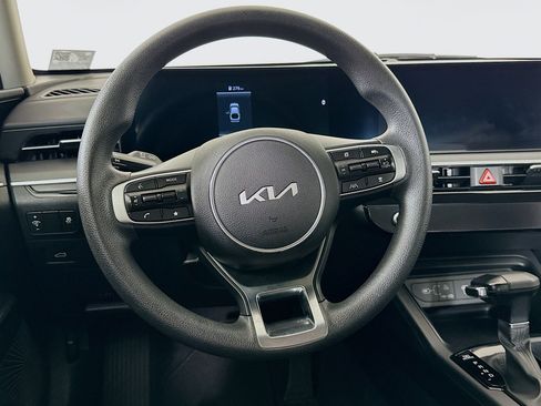 Used 2025 Kia K5 LXS image 18