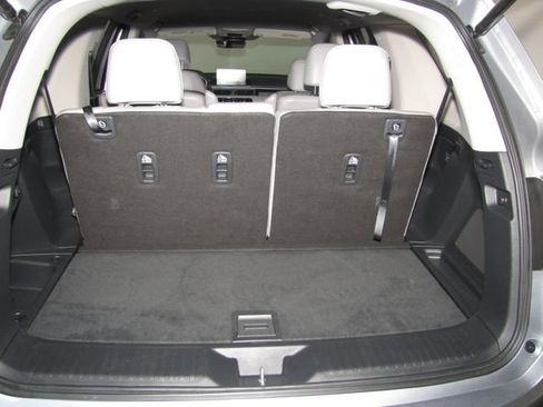 Certified 2024 Honda Pilot EX-L image 16