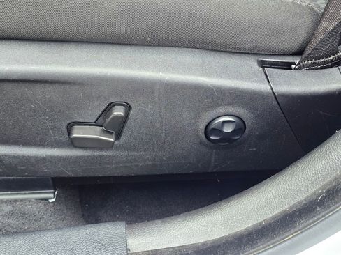 Used 2021 Dodge Charger SXT w/ Driver Convenience Group image 23