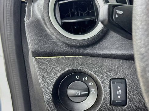 Used 2018 Ford Fiesta SE FWD image 10
