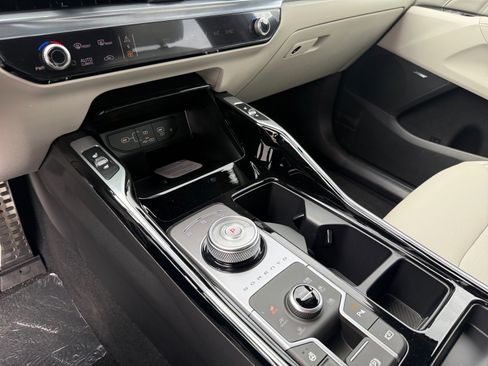 New 2026 Kia Sorento SX Prestige image 13