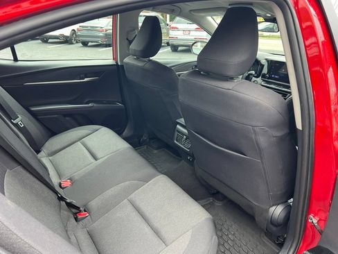 Used 2025 Toyota Camry LE FWD image 21