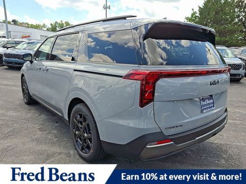 New 2026 Kia Carnival SX w/ SX Dark Edition Package image 3