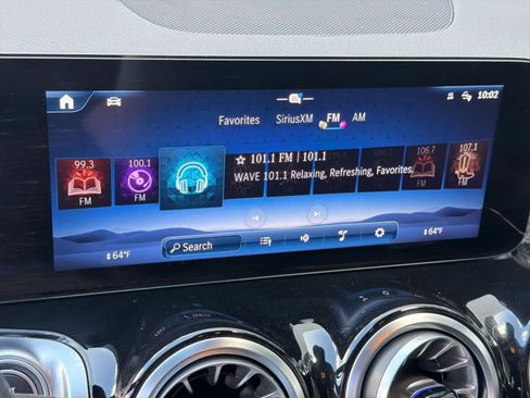 Certified 2024 Mercedes-Benz GLB 250 image 23