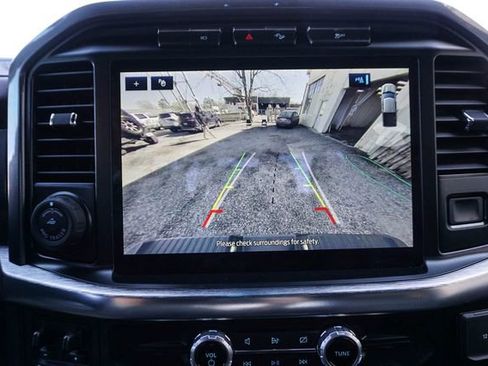 Used 2022 Ford F150 Lariat image 29