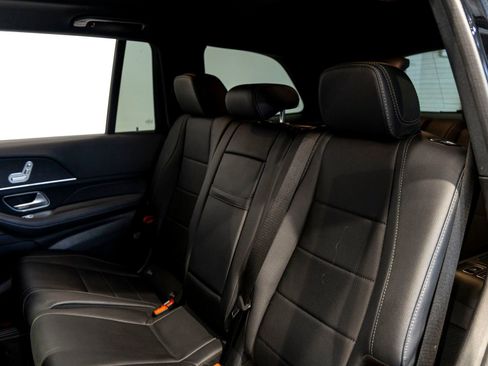 Used 2024 Mercedes-Benz GLS 450 4MATIC image 20