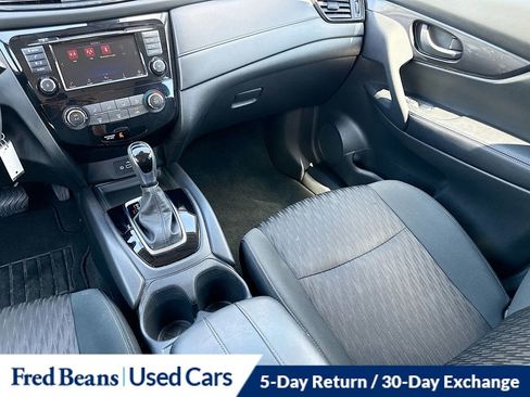 Used 2020 Nissan Rogue S AWD/4WD image 28