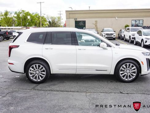 Used 2021 Cadillac XT6 Premium Luxury AWD/4WD image 26