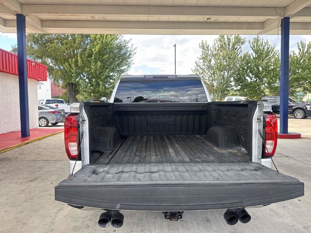 Used 2020 GMC Sierra 1500 2WD Crew Cab w/ Sierra Value Package image 9