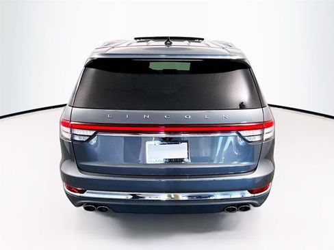 Used 2023 Lincoln Aviator Reserve AWD/4WD image 31