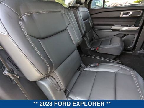 Certified 2023 Ford Explorer XLT w/ Equipment Group 202A RWD image 21