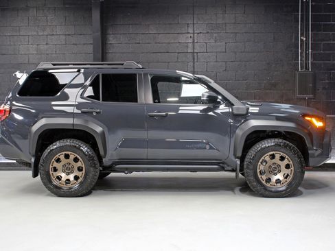 Used 2025 Toyota 4Runner Trailhunter image 24