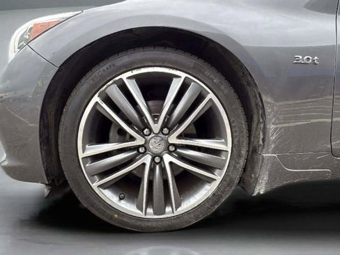 Used 2016 INFINITI Q50 3.0t Premium w/ Driver Assistance Package image 23