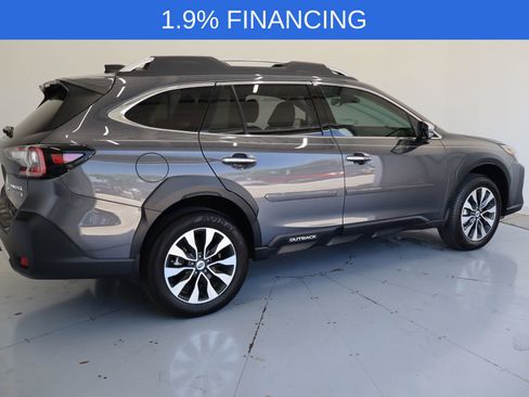 Used 2025 Subaru Outback Touring w/ Popular Package #2 image 2