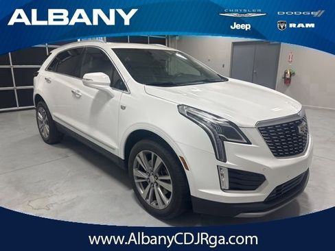 Used 2024 Cadillac XT5 Premium Luxury image 1