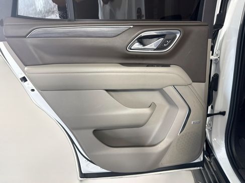 Used 2021 GMC Yukon SLT RWD image 26