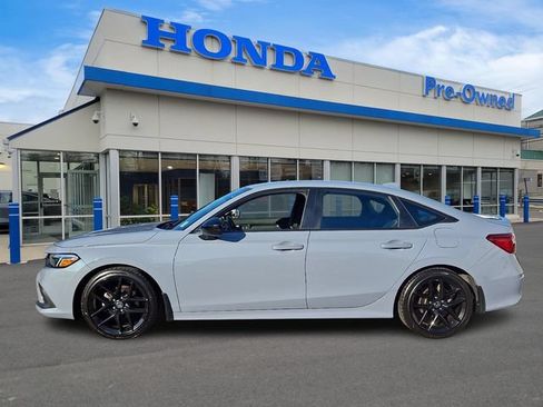 Used 2023 Honda Civic Sport image 7
