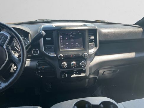 Used 2022 RAM 2500 Big Horn AWD/4WD image 11